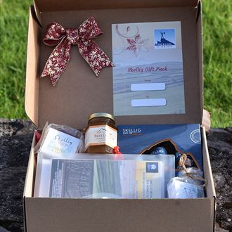Skellig Gift Pack Christmas Edition - Small